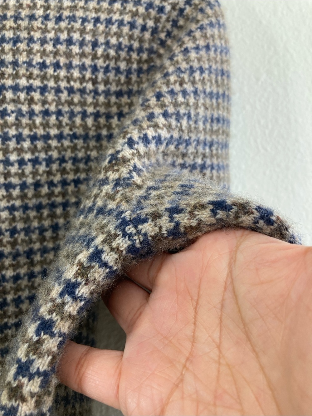 J.Crew Rugged Merino Wool Blend Houndstooth Sweater XS/S Slim Fit - Picture 4 of 10